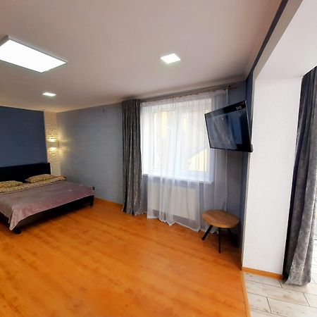 New Luxury Studio Apartment 伊万诺-弗兰科夫斯克 客房 照片