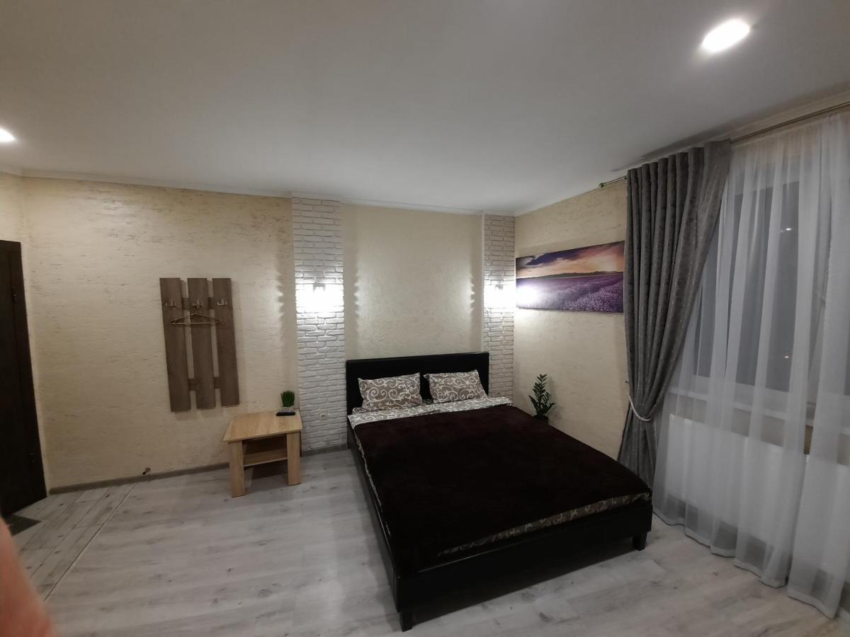 New Luxury Studio Apartment 伊万诺-弗兰科夫斯克 外观 照片