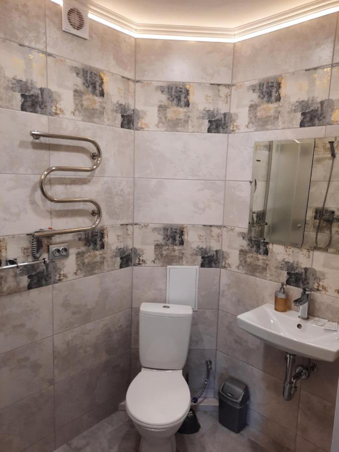 New Luxury Studio Apartment 伊万诺-弗兰科夫斯克 外观 照片