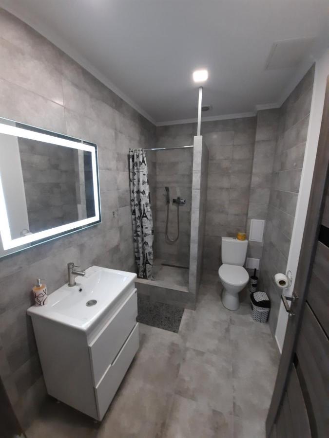 New Luxury Studio Apartment 伊万诺-弗兰科夫斯克 外观 照片