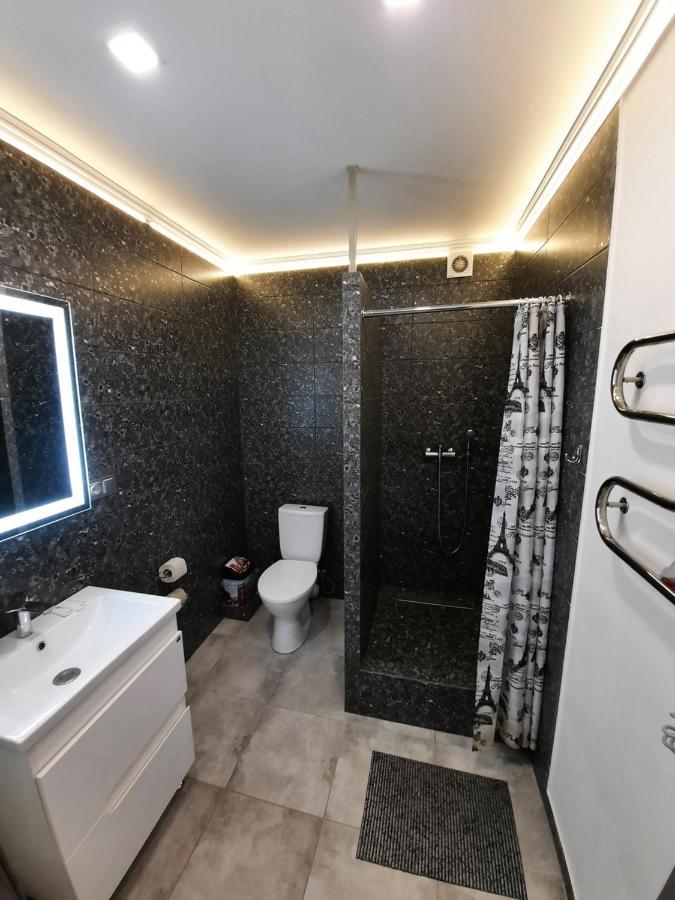 New Luxury Studio Apartment 伊万诺-弗兰科夫斯克 外观 照片